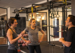anders-henriette-sanne-snakker-træning-i-sporting-health-club